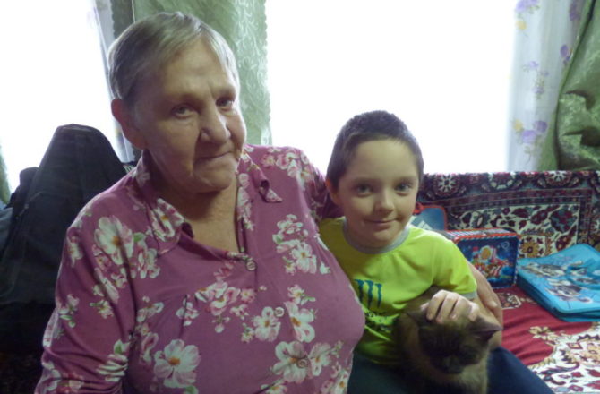 Бабушка заменила школьнику из Соликамского округа маму